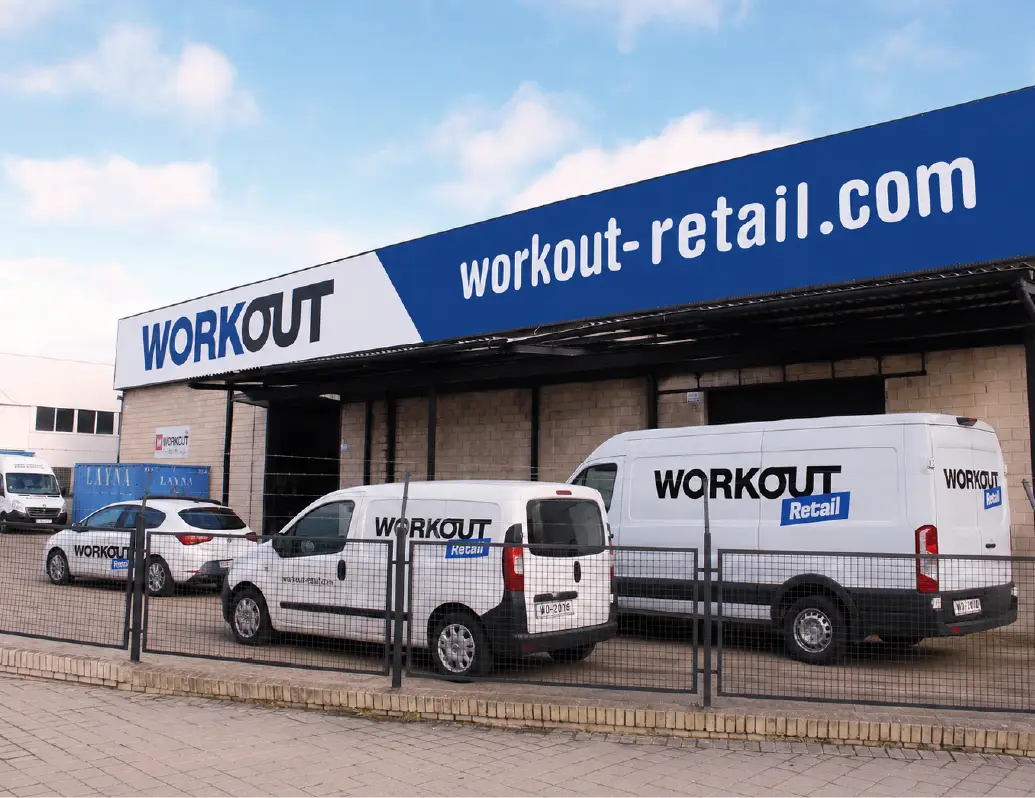 Workout Retail logistics center with its fleet of vans