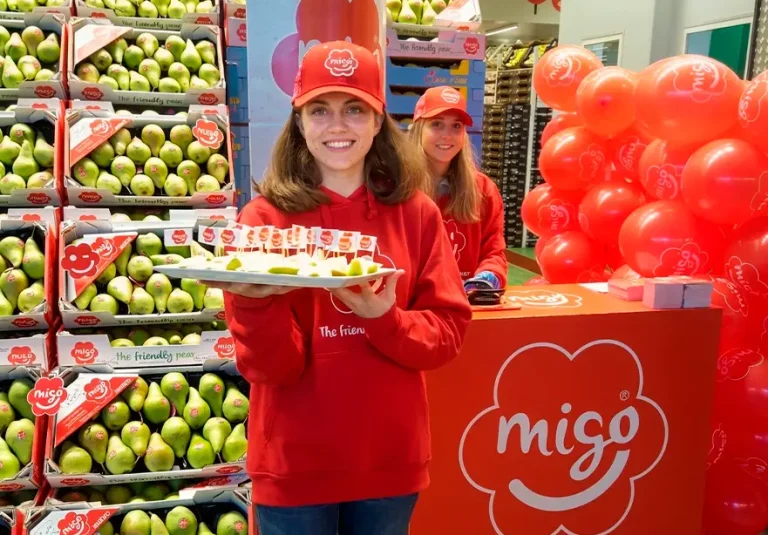 Tasting staff in a supermarket