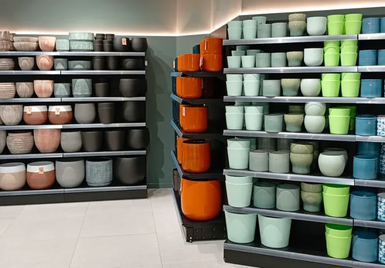 Visual merchandising in a garden center