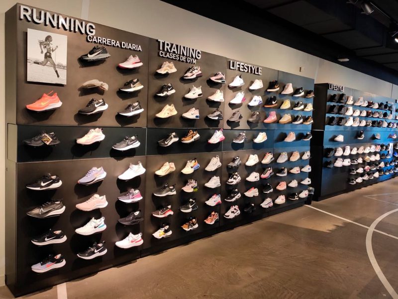 Visual merchandising zapatillas de deporte - Workout Retail